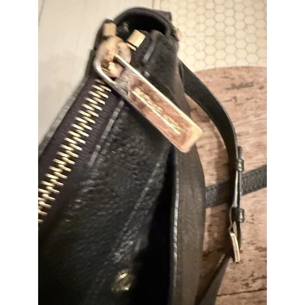 MICHAEL KORS Julia Women MK MD Messenger Bag Purse Black Leather Gold 38H8XJQM2L